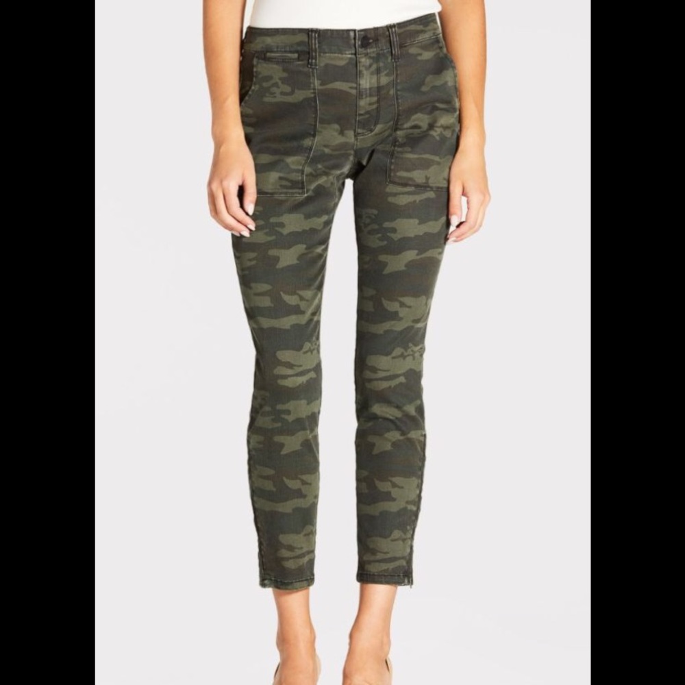 Sanctuary Camouflage chinos
